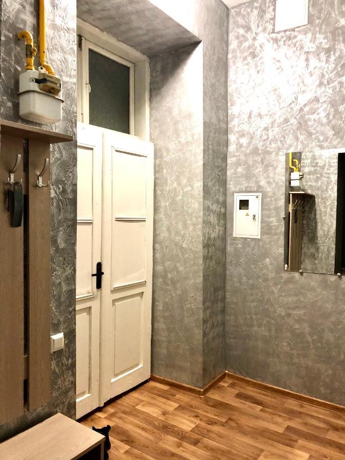 Romantic Apartments - City Center 5 15 Lviv Exterior photo